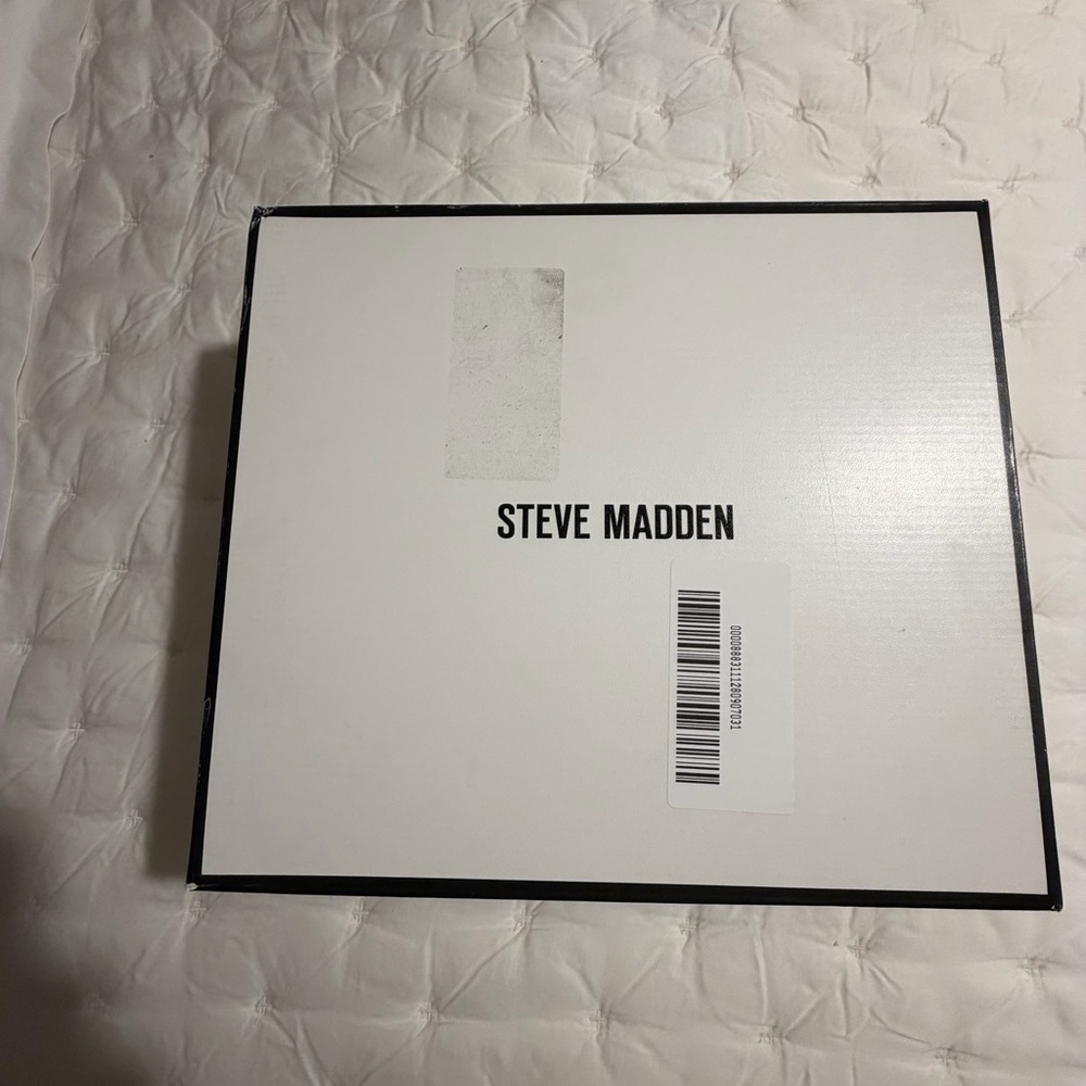 Steve Madden Black Berkleigh Heeled Boots - Picture 5 of 5